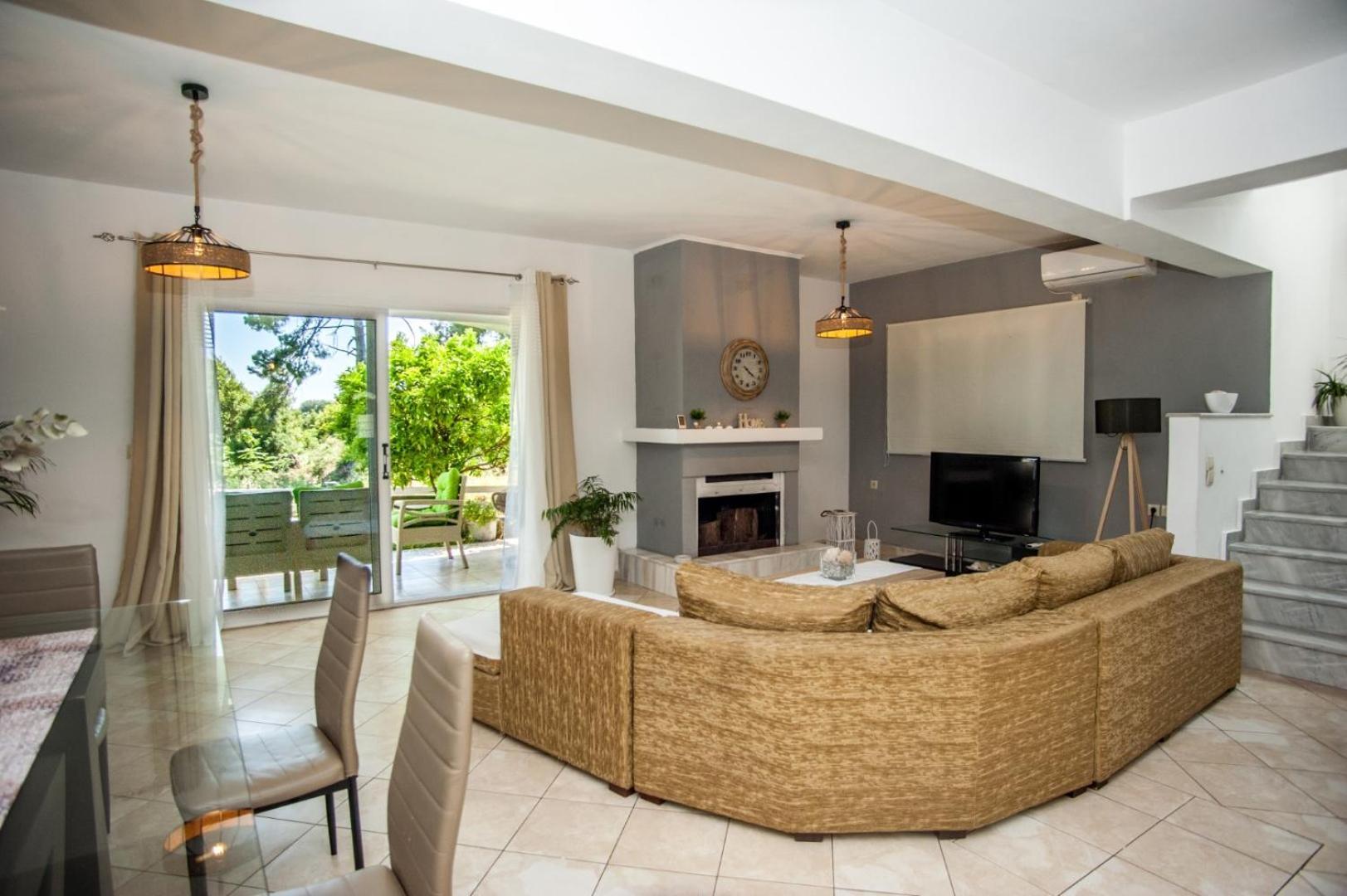 Gravanis IR Home Pesádha Extérieur photo