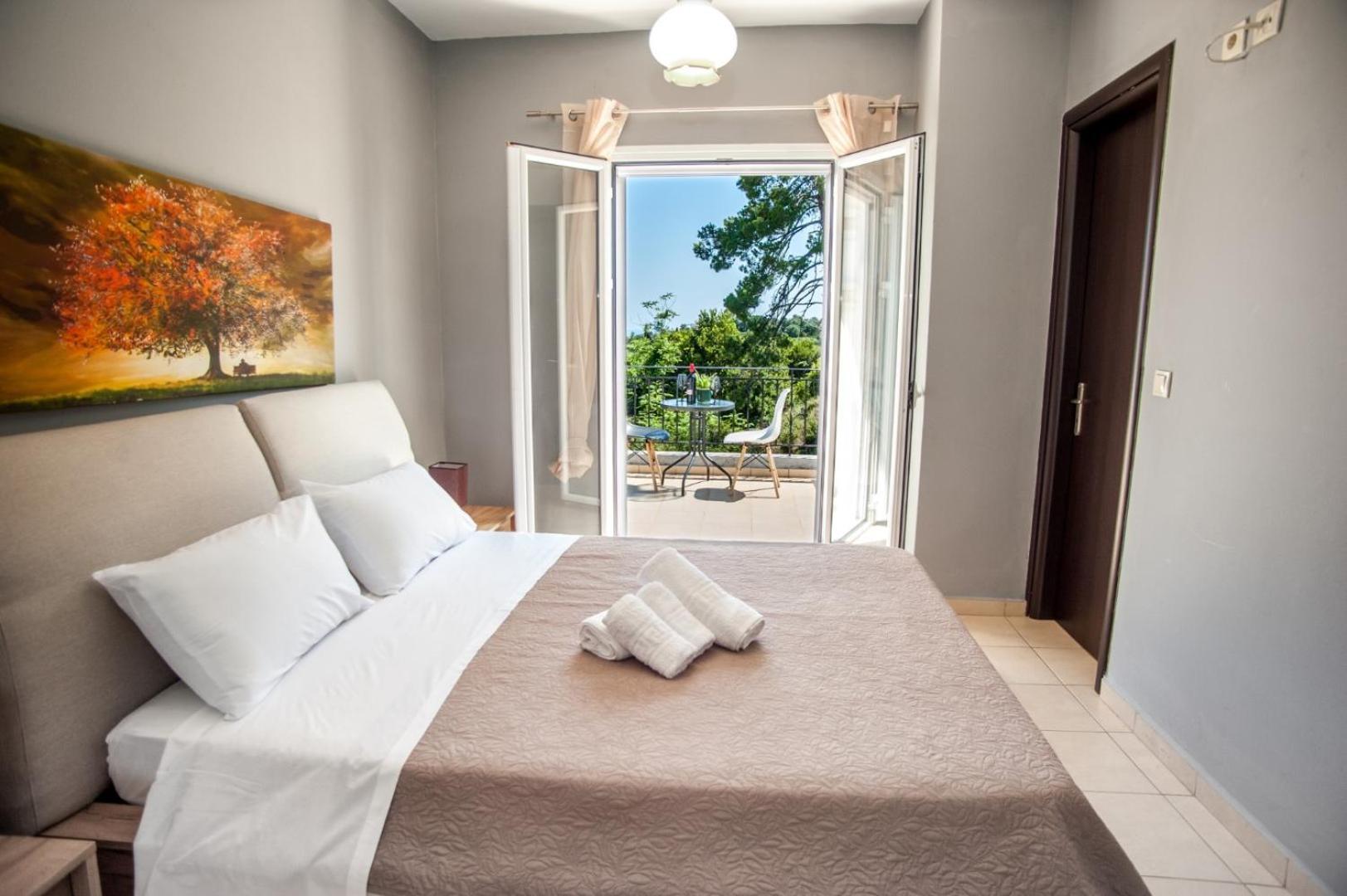 Gravanis IR Home Pesádha Extérieur photo